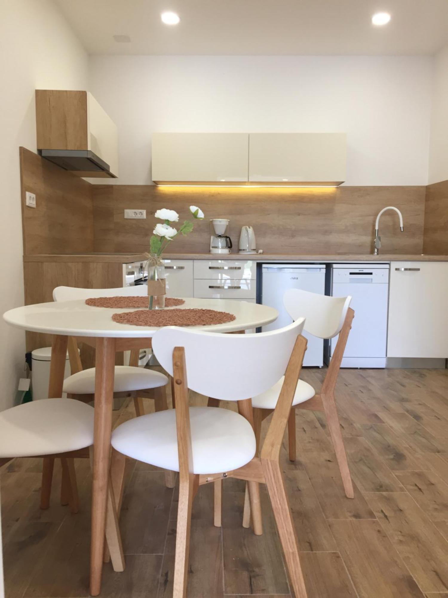 Antonia Apartman *
